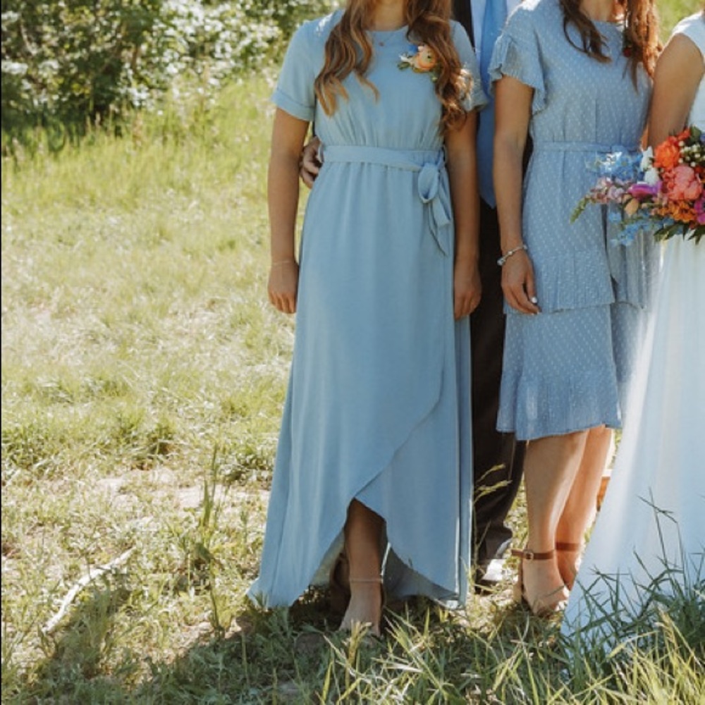 Lottie/ Called to Surf Bridesmaid Dress - light blue, never been worn, small